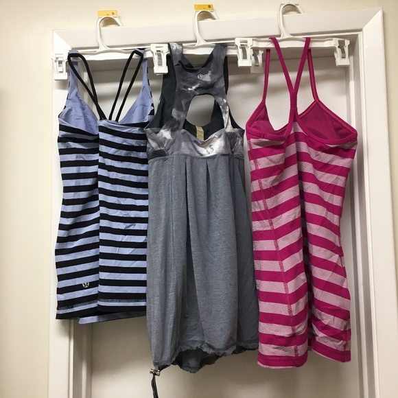 Lot (3) Lululemon Tank Tops Sz 4 - Picture 2 of 6
